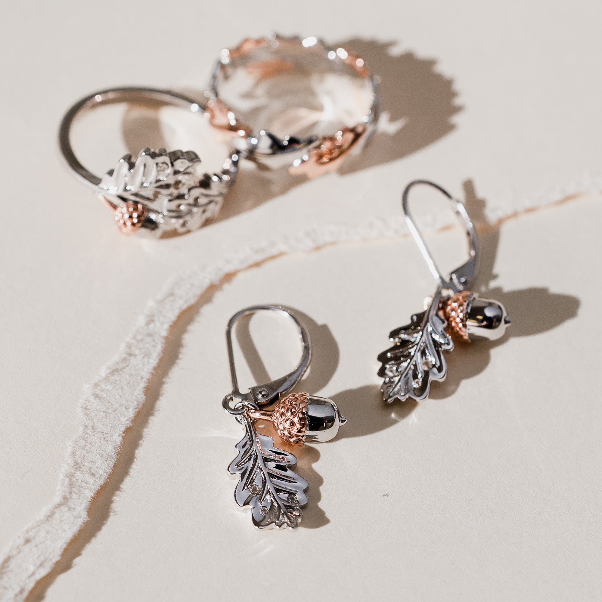 Pandora oak leaf deals earrings